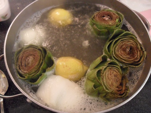 Cooking whole artichoke